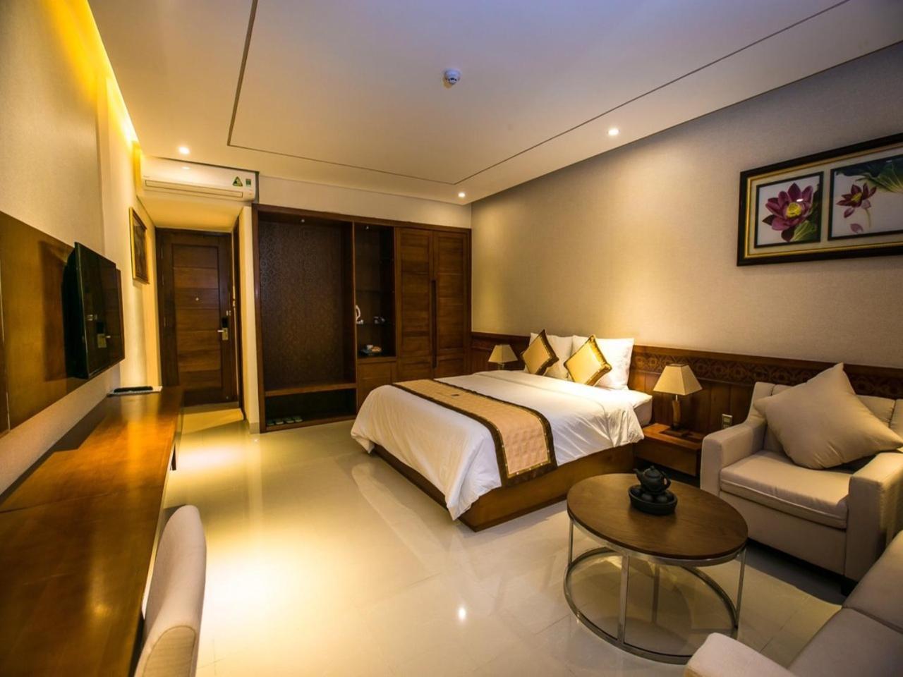 Liberty Hotel Da Nang Buitenkant foto